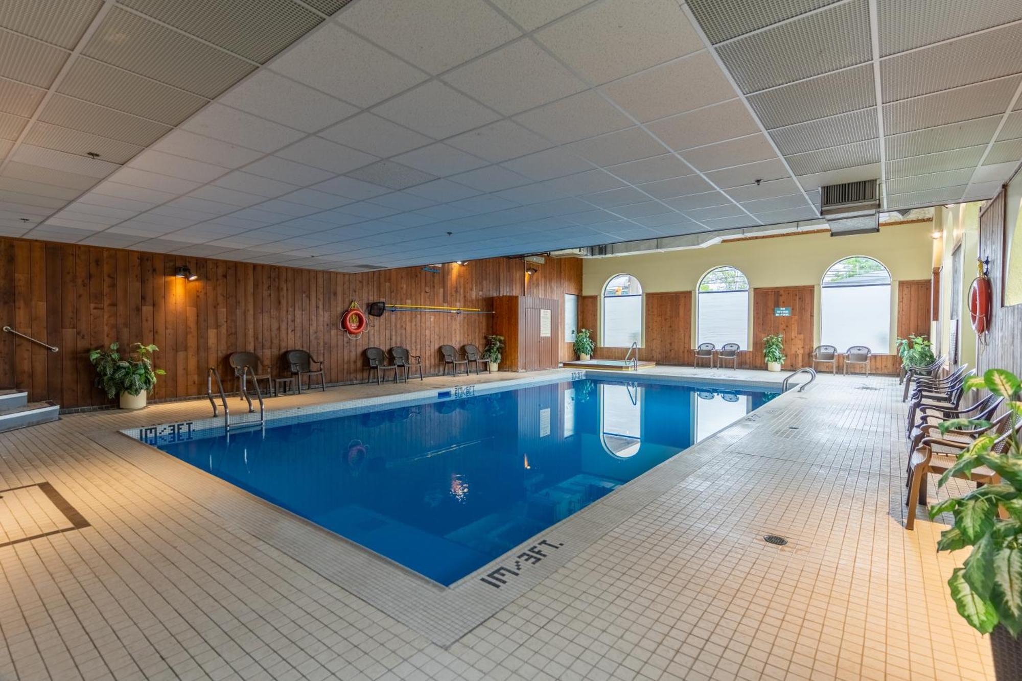 Glengarry Extended Stays Truro Exteriér fotografie